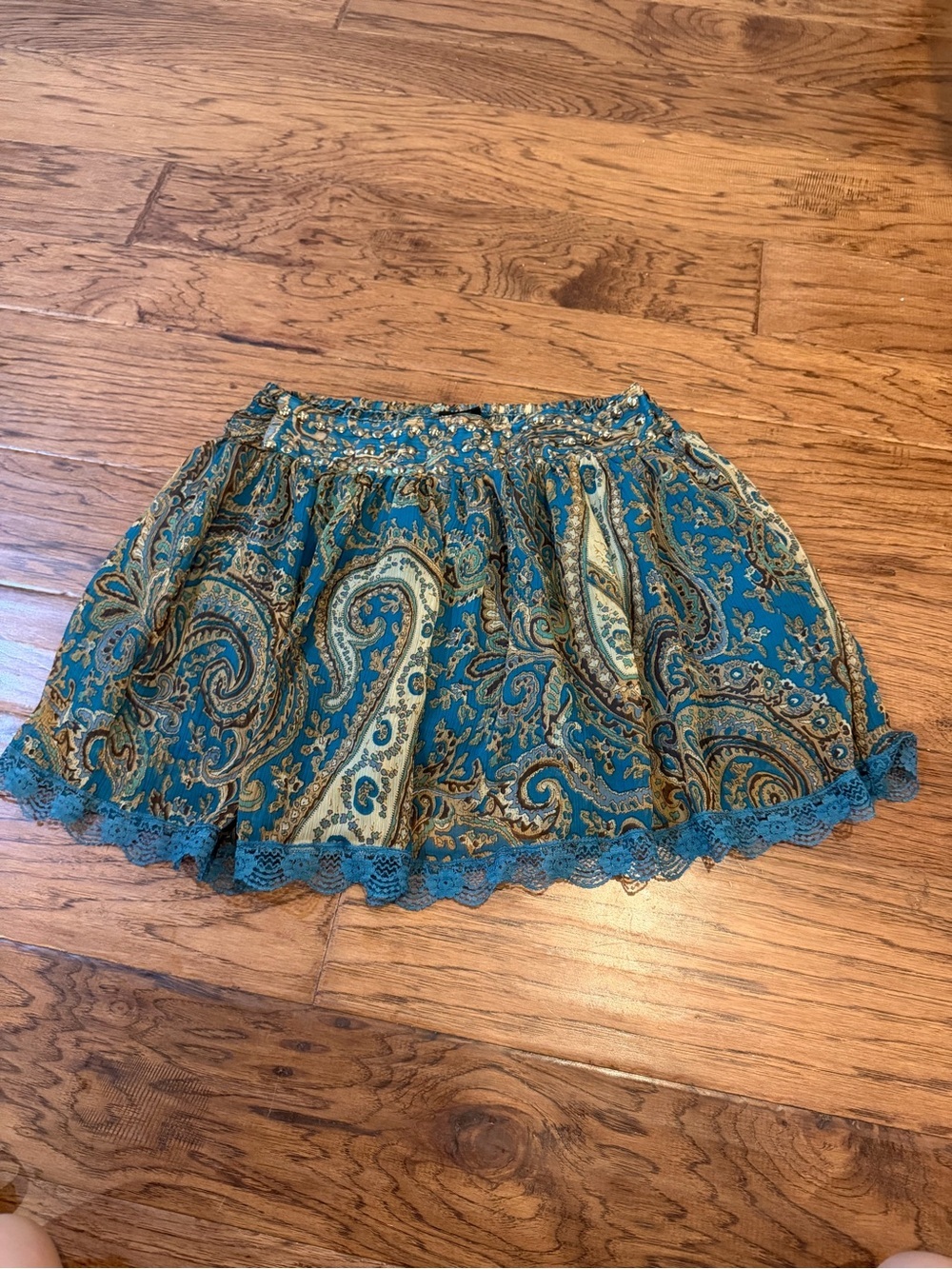 Rue 21 Teal Paisley Lace Trim Boho Mini Skirt Size Medium Fairycore